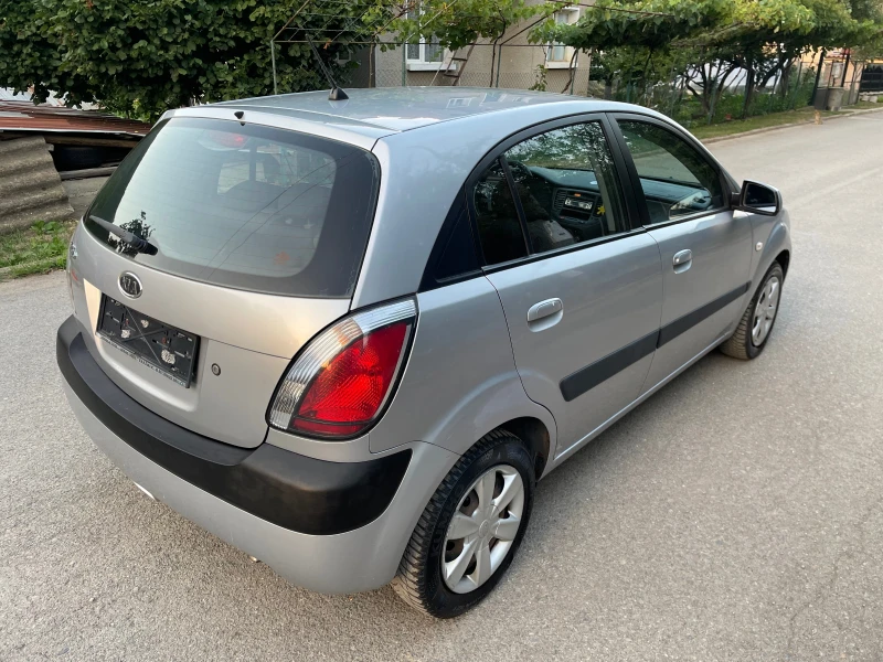Kia Rio 1.4 I, снимка 7 - Автомобили и джипове - 51259554