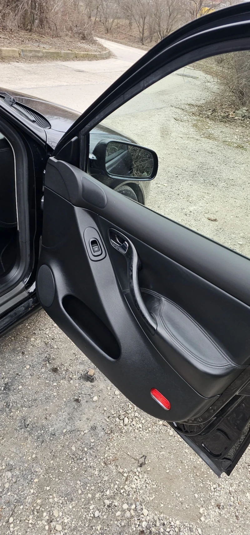 Seat Leon, снимка 9 - Автомобили и джипове - 51549669