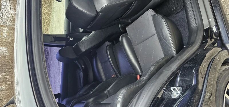 Seat Leon, снимка 7 - Автомобили и джипове - 51549669