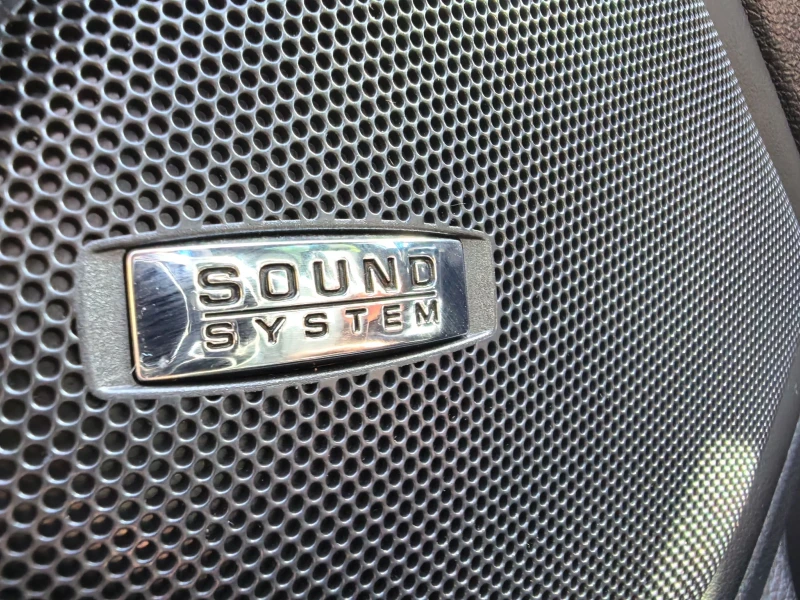 Skoda Octavia 2.0tdi Vrs, снимка 7 - Автомобили и джипове - 52045749