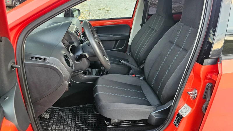 VW Up 1.0, снимка 7 - Автомобили и джипове - 52568939