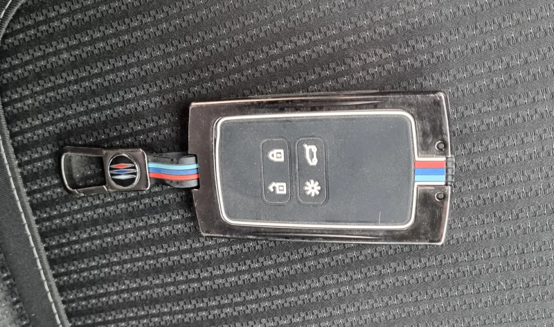 Renault Megane 4, снимка 12 - Автомобили и джипове - 53013196