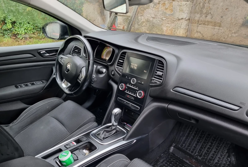 Renault Megane 4, снимка 5 - Автомобили и джипове - 53013196