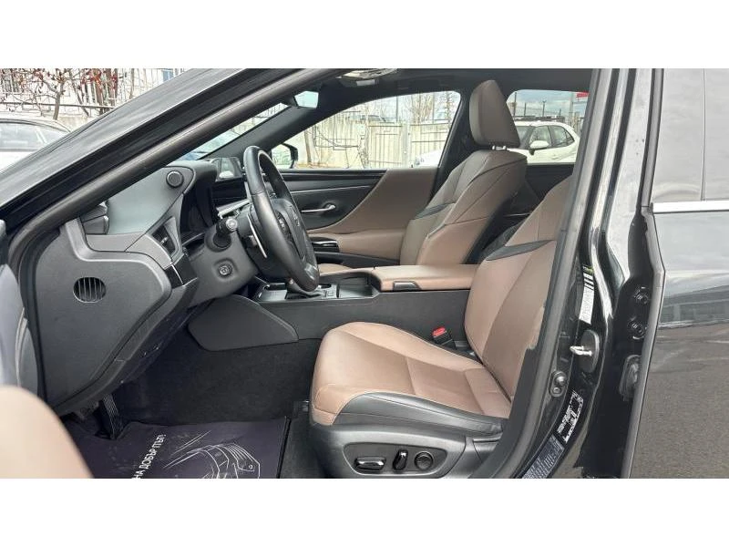 Lexus ES 300 h 2.5P CVT FWD LIMITED EDITION, снимка 12 - Автомобили и джипове - 53615403