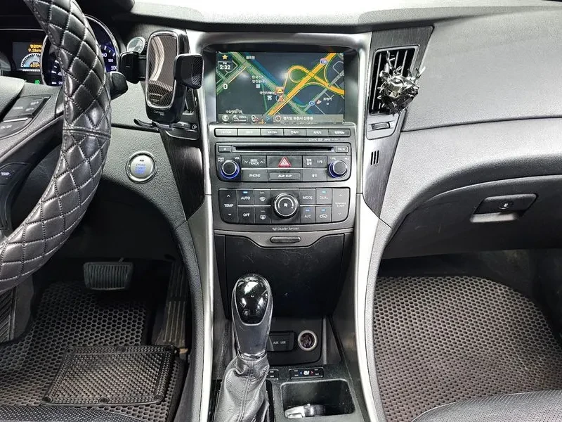 Hyundai Sonata The Brilliant Cvvl Premium, снимка 13 - Автомобили и джипове - 55935435