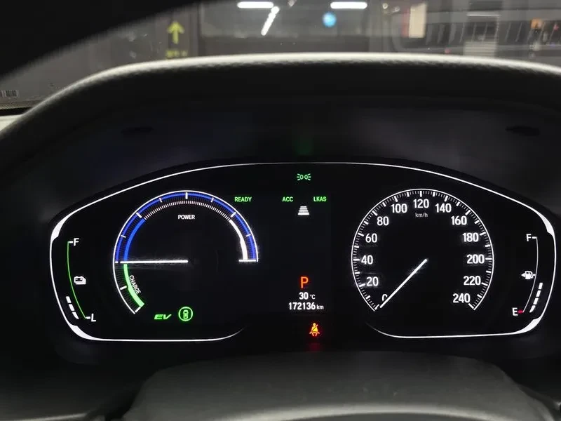 Honda Accord 10Th Generation 2.0 Hybrid Touring | Mobile.bg � ����������� 15