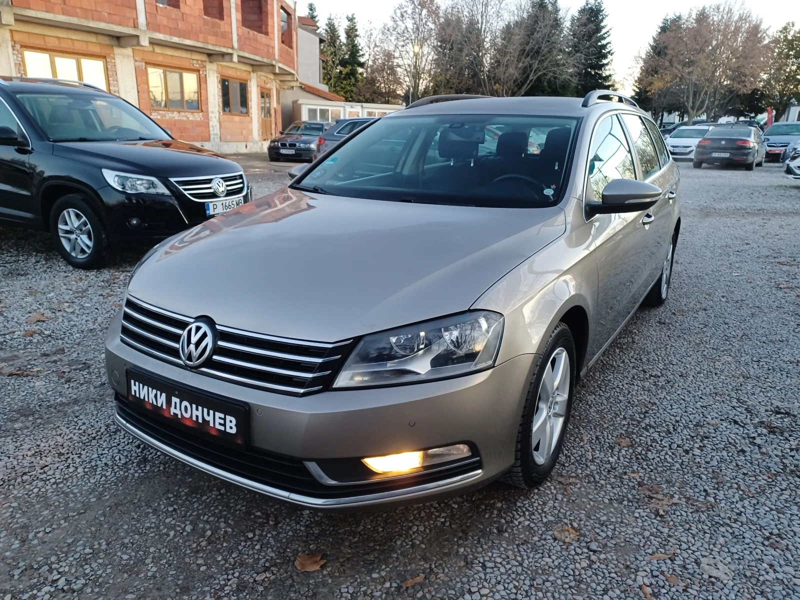 VW Passat 2.0-140 TDI 6ск. ПОДГРЕВ НА СЕДАЛКИ! ТЕМПОМАТ!ПАРТ, снимка 1