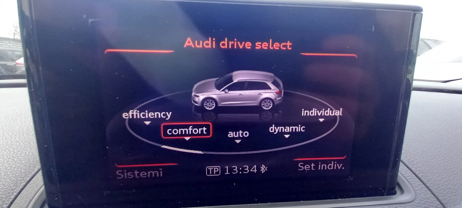 Audi A3 S-LiNE 4Х4 2.0D-184кс ИЗКЛЮЧИТЕЛН СЕРВИ КНИЖ УНИКТ, снимка 12 - Автомобили и джипове - 15268949