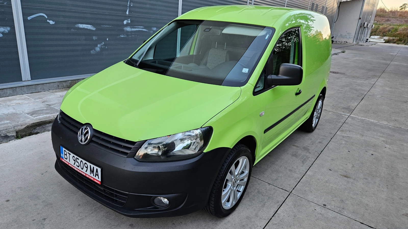 VW Caddy  - изображение 3