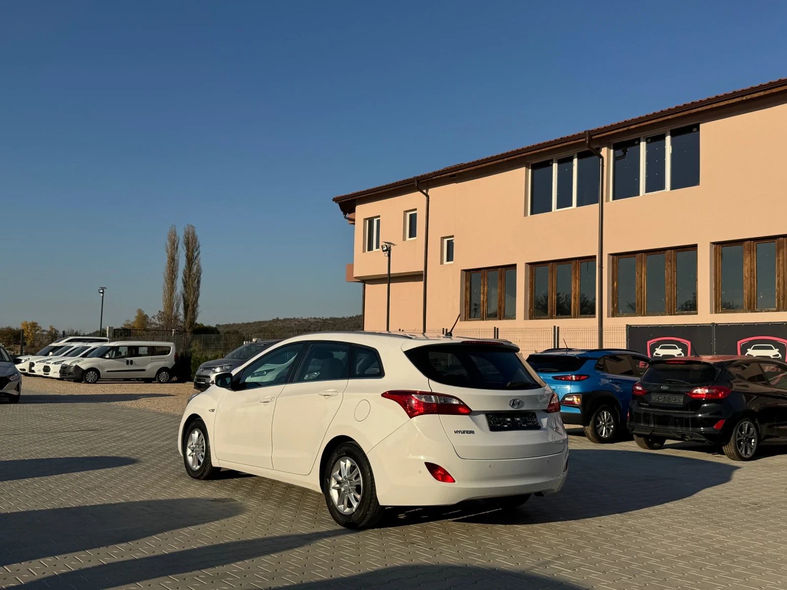 Hyundai I30 1.6CRDI SERVIZ TOP - изображение 3