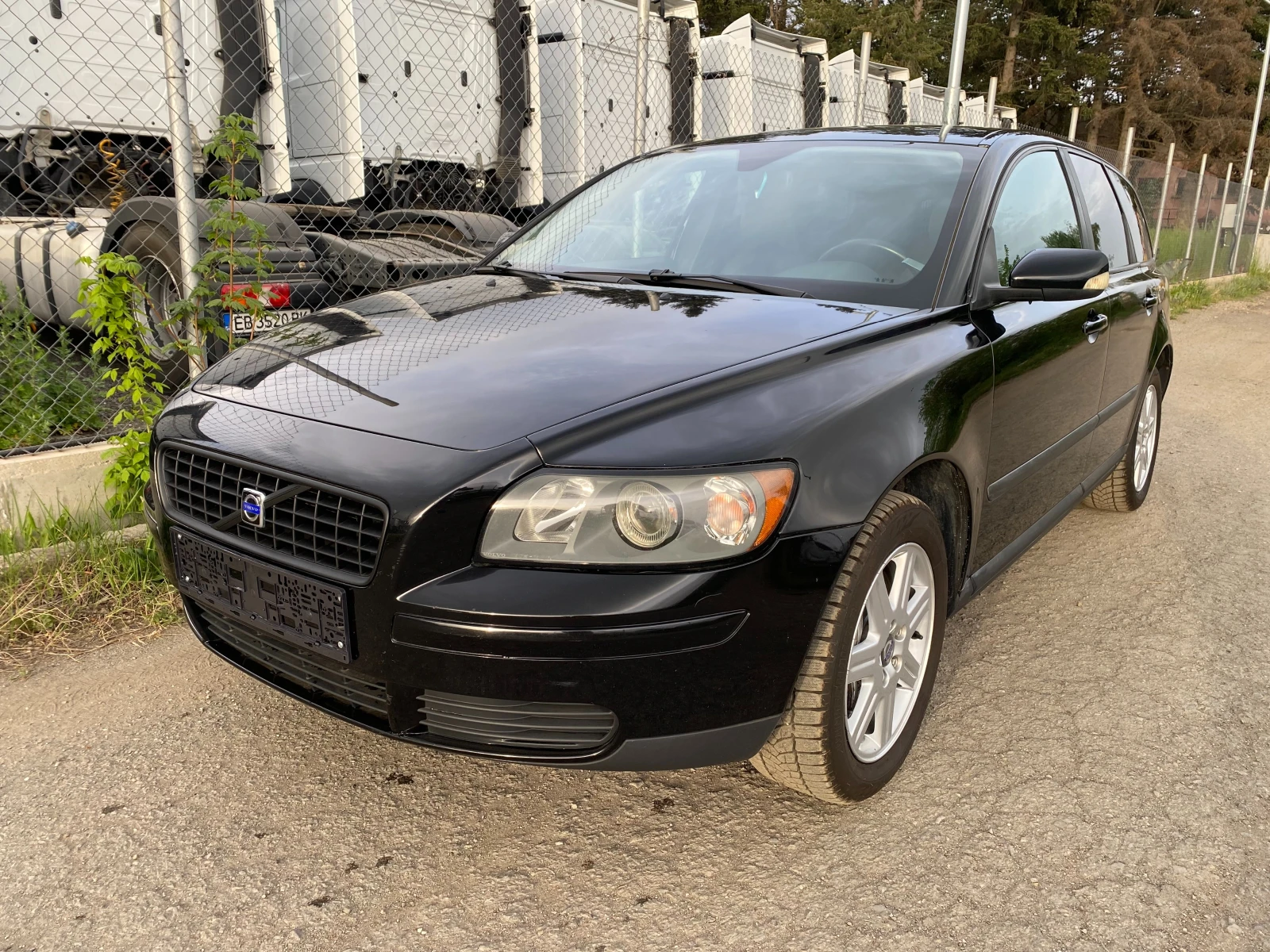 Volvo V50 2.5T AWD  - изображение 6