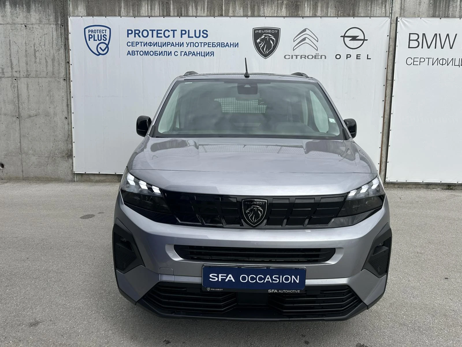 Peugeot Rifter MCA MPV Standard ALLURE 1.5 BlueHDI 130 EAT8 S&S E - изображение 2