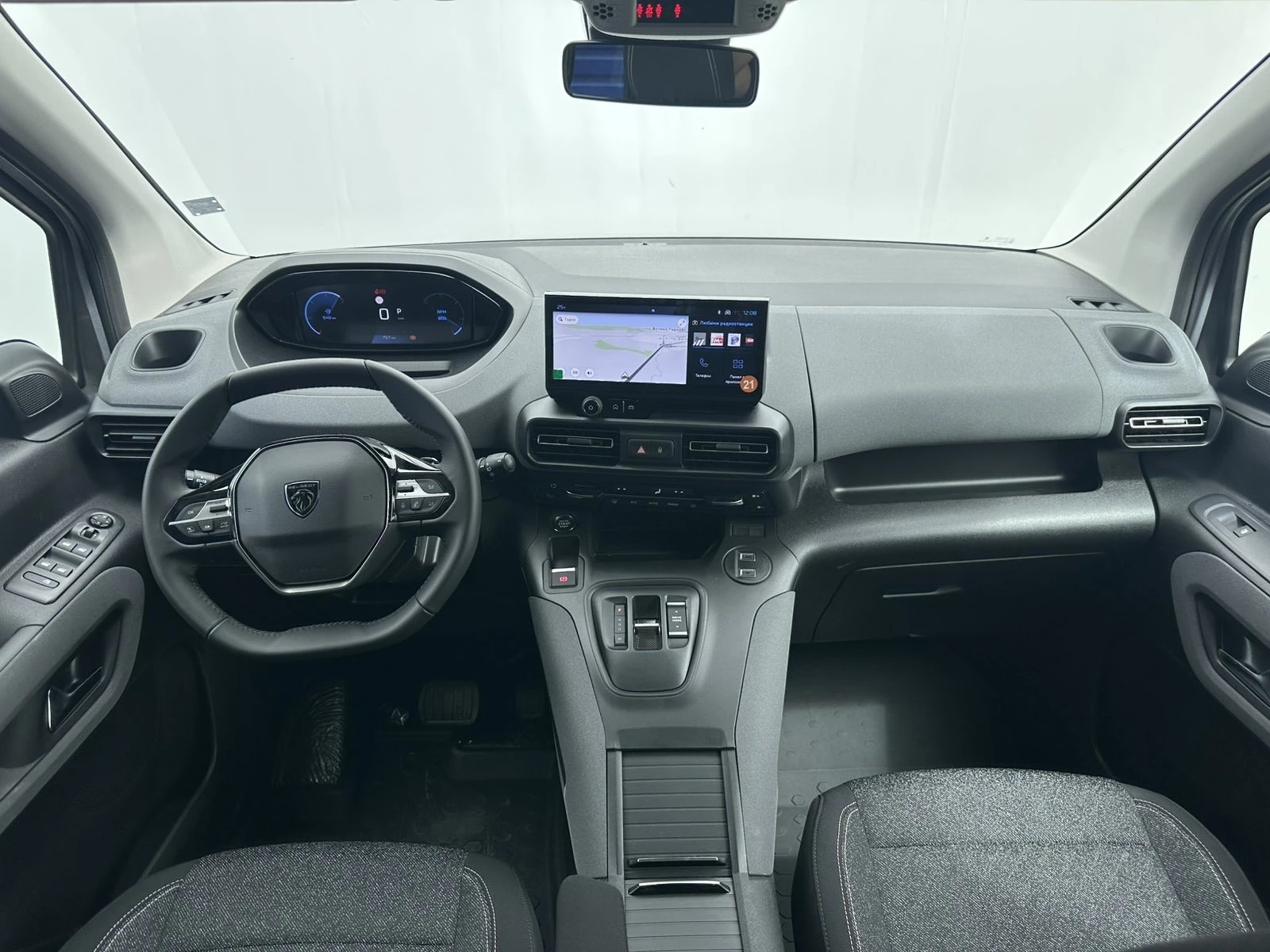 Peugeot Rifter MCA MPV Standard ALLURE 1.5 BlueHDI 130 EAT8 S&S E - изображение 7