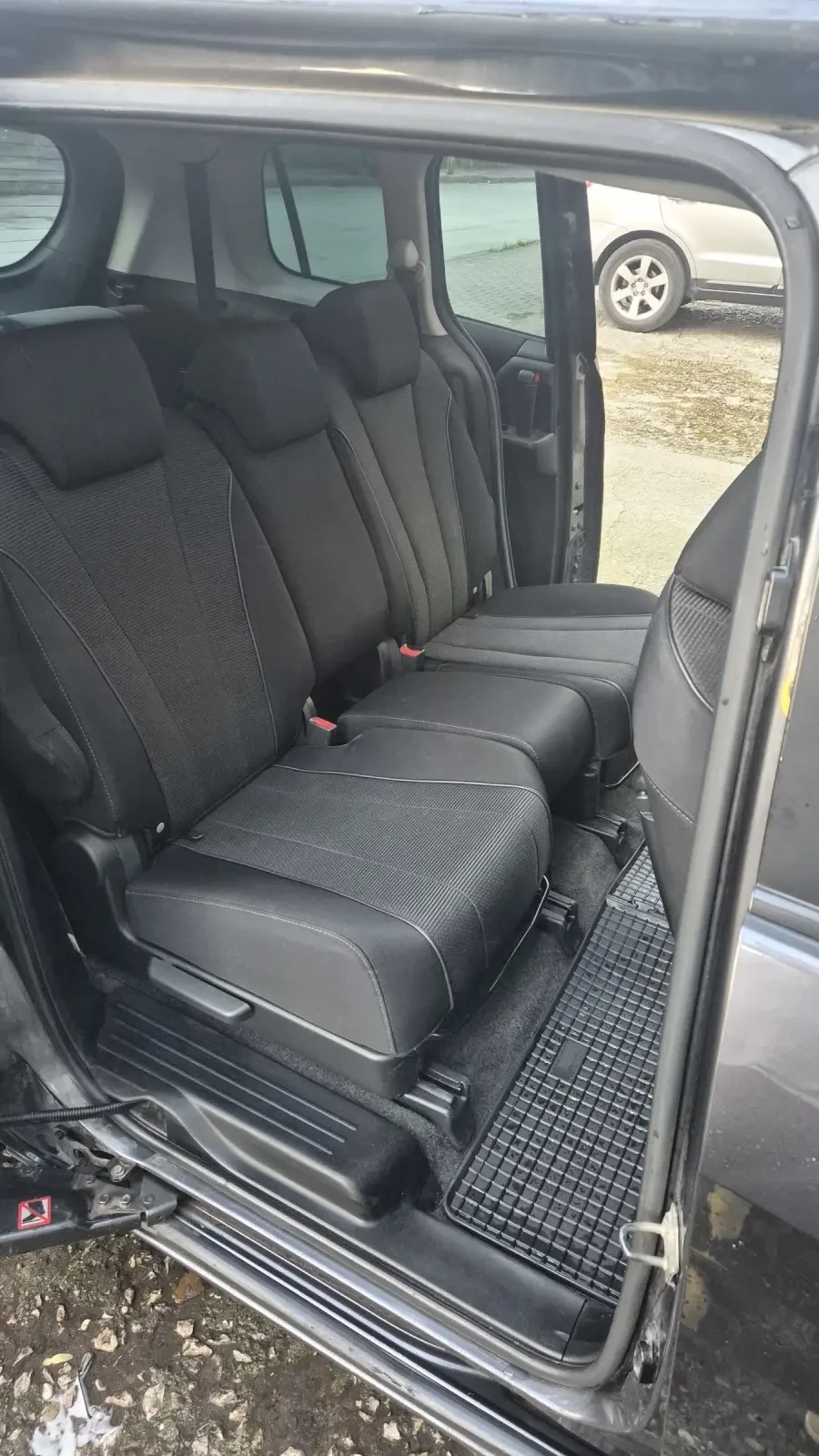 Mazda 5 1.6d - изображение 10