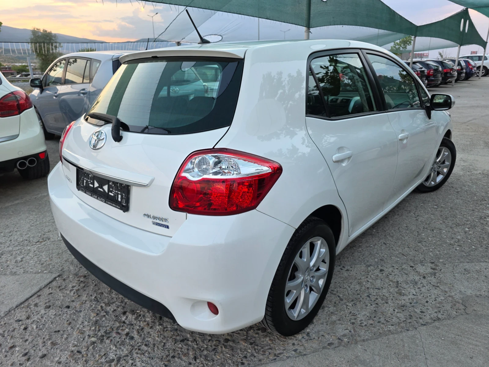 Toyota Auris 1.6 VVTI FaceLift Navi Evro 5 - изображение 4
