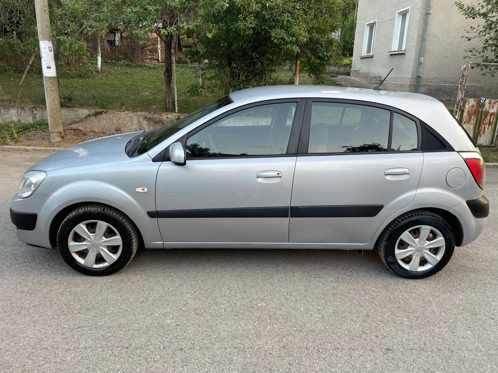 Kia Rio 1.4 I - изображение 4