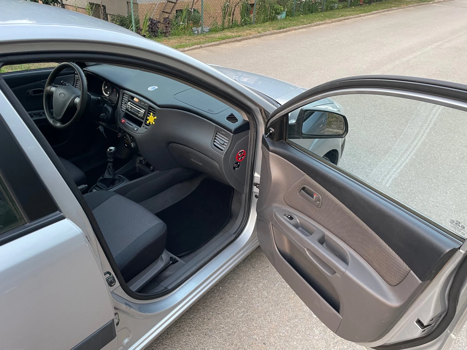 Kia Rio 1.4 I | Mobile.bg — изображение 12