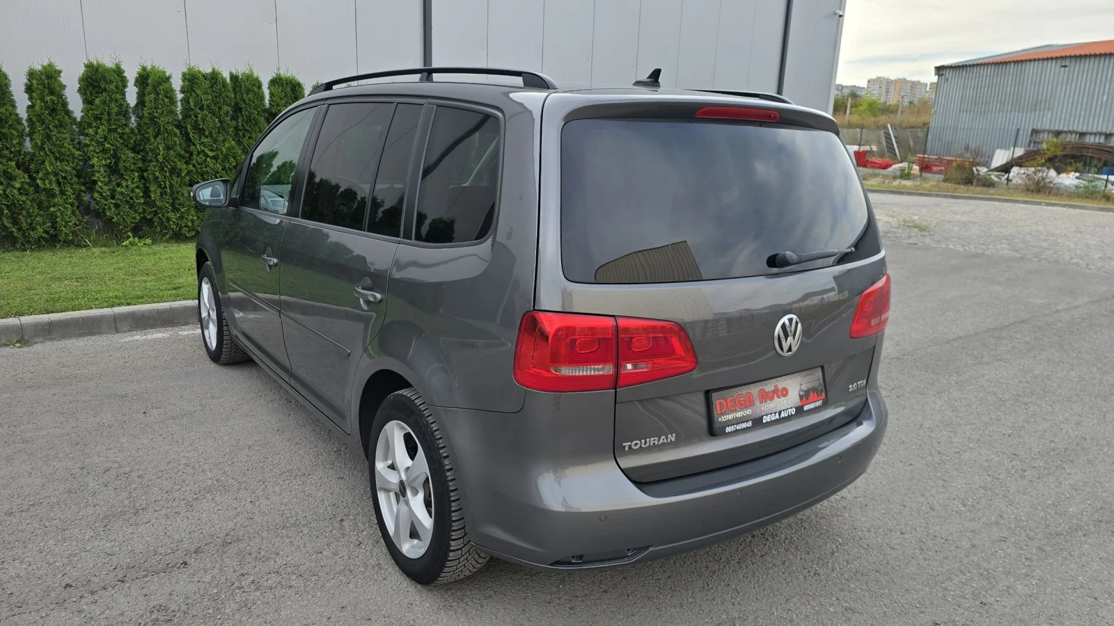 VW Touran 2.0tdi 140k.c* 6+ 1места* Евро5* ЛИЗИНГ - изображение 6