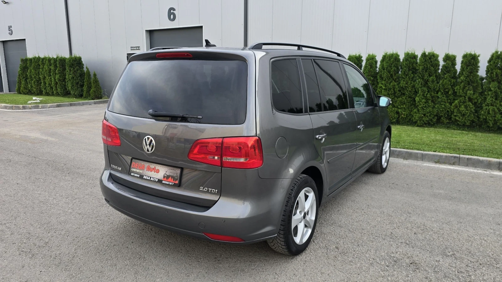 VW Touran 2.0tdi 140k.c* 6+ 1места* Евро5* ЛИЗИНГ - изображение 5