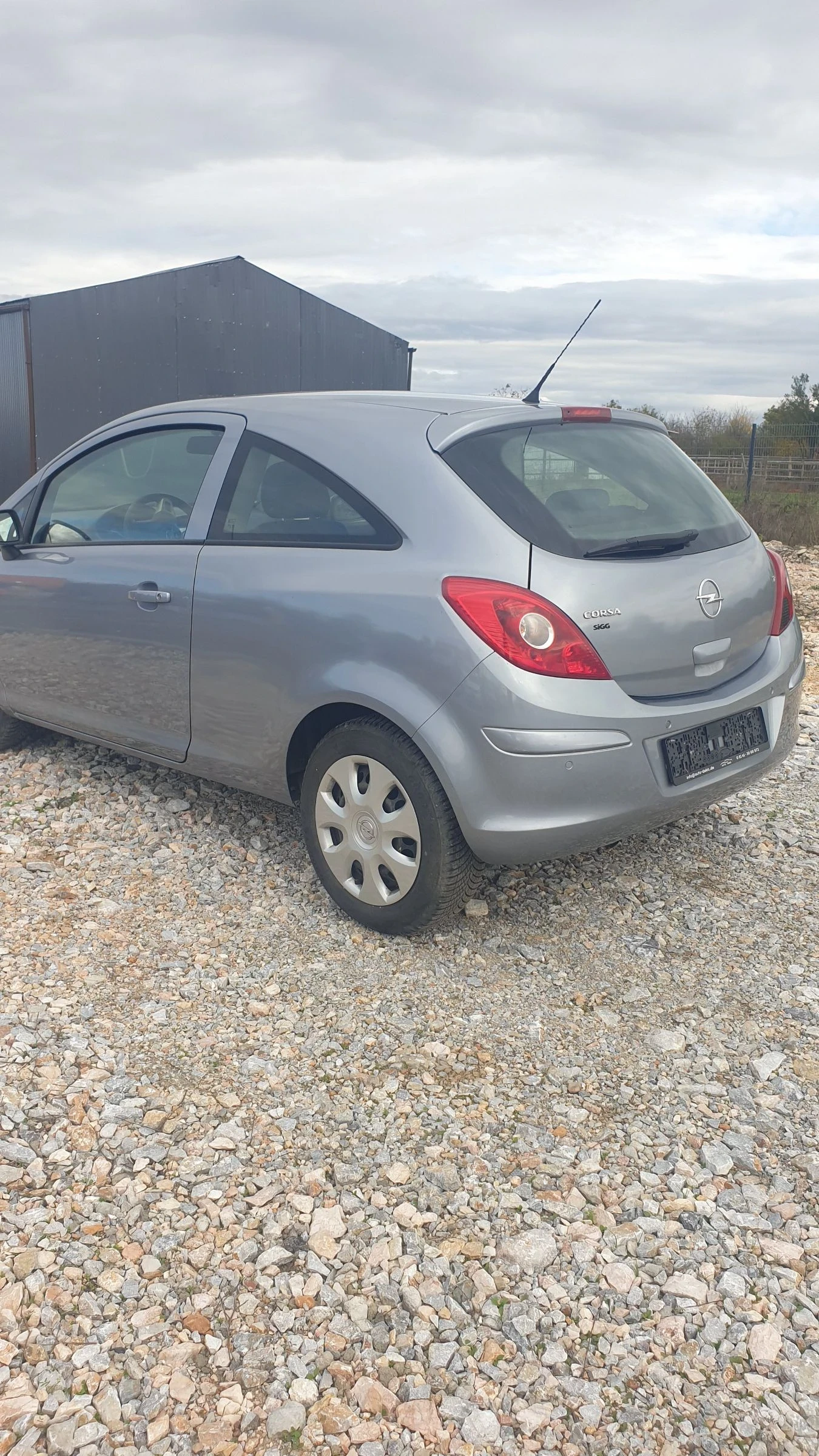 Opel Corsa 1.2 - изображение 4