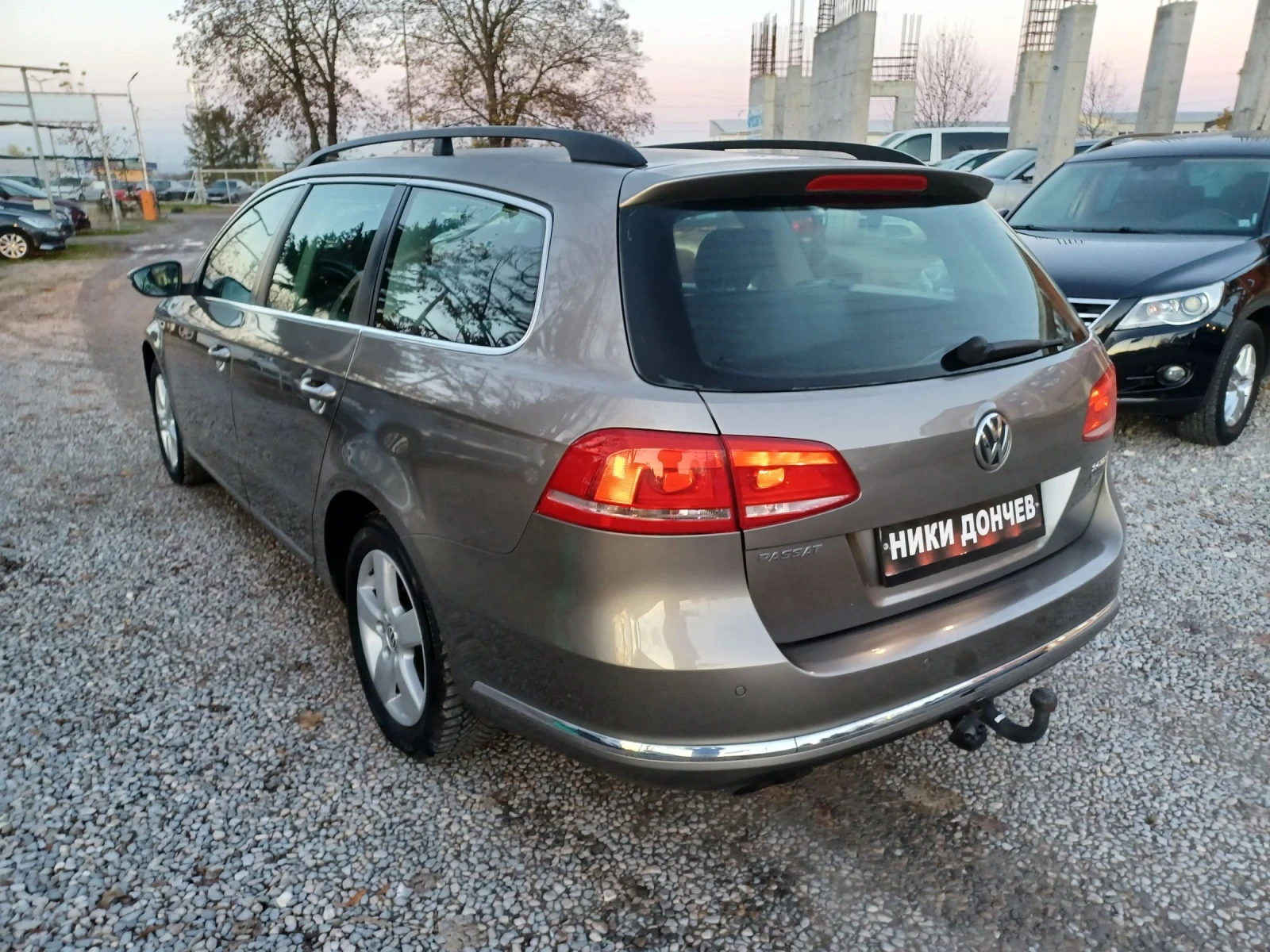 VW Passat 2.0-140 TDI 6ск. ПОДГРЕВ НА СЕДАЛКИ! ТЕМПОМАТ!ПАРТ - изображение 6
