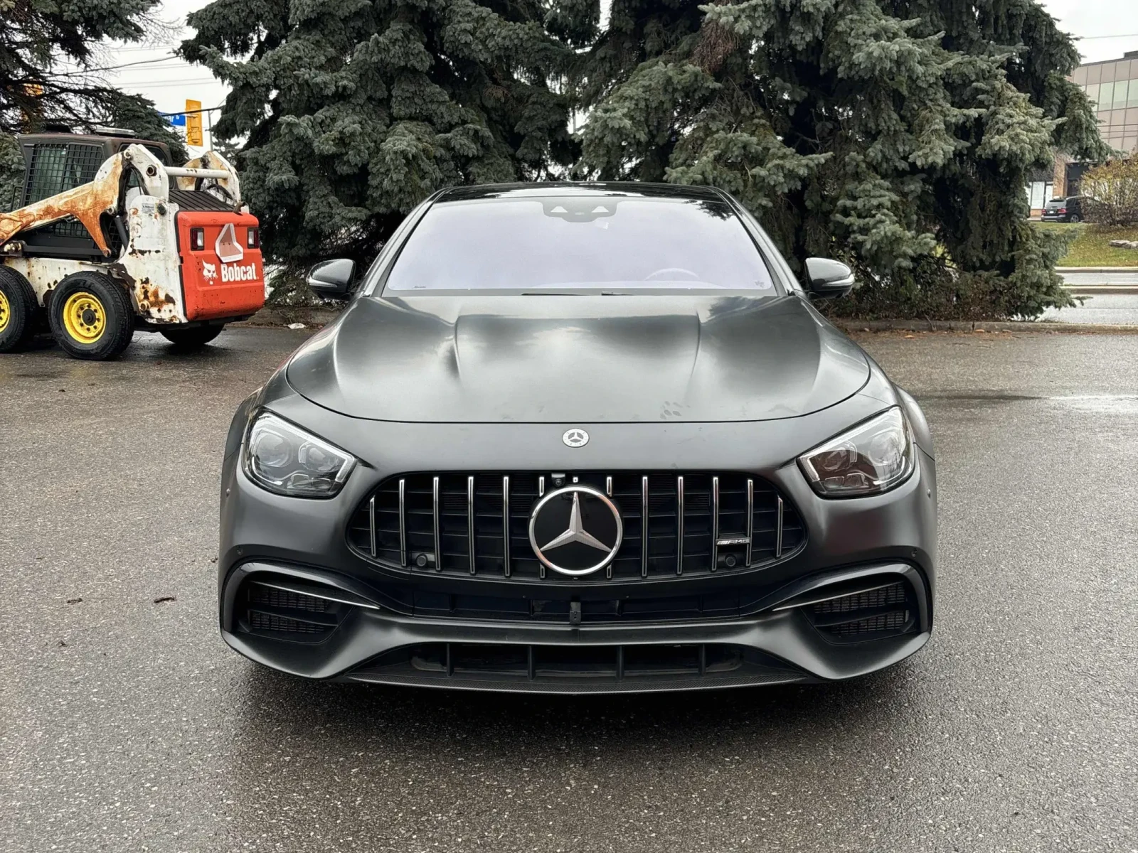 Mercedes-Benz E 63 AMG * CARFAX * БЕЗ ПЪРВОНАЧАЛНА ВНОСКА - изображение 2