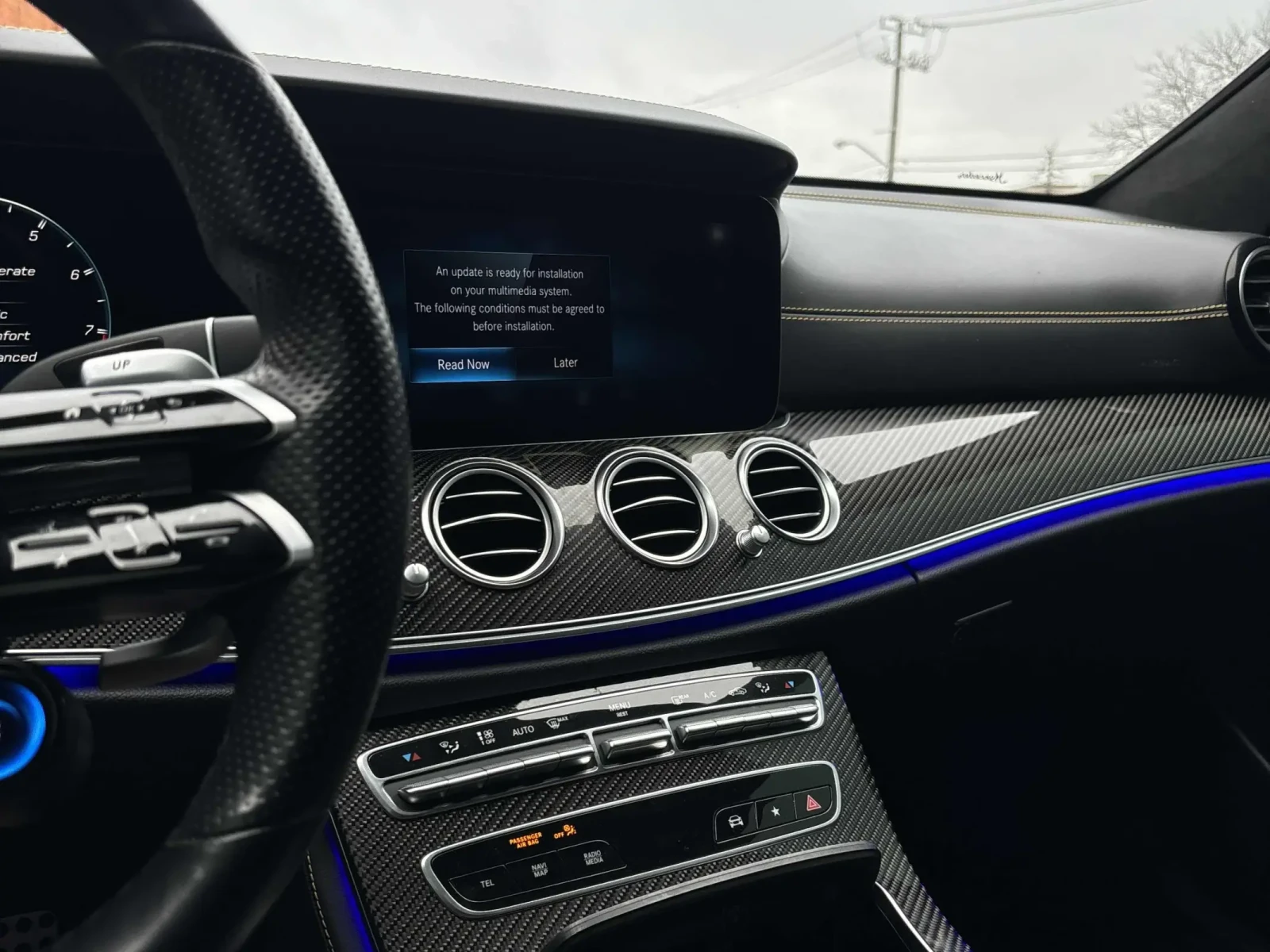 Mercedes-Benz E 63 AMG * CARFAX * БЕЗ ПЪРВОНАЧАЛНА ВНОСКА - изображение 8