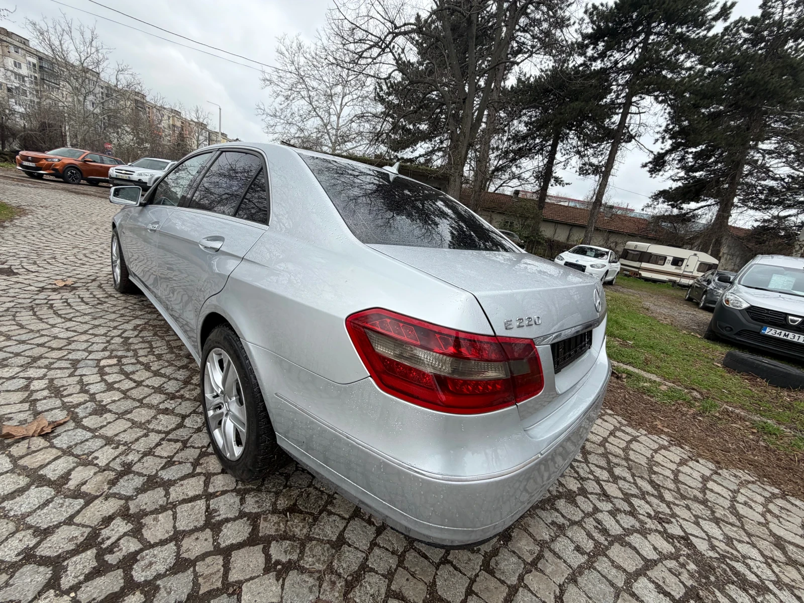 Mercedes-Benz E 220 ШОК* ЦЕНА* 2.2CDI* КОЖА* NAVI* , снимка 7 - Автомобили и джипове - 53894060