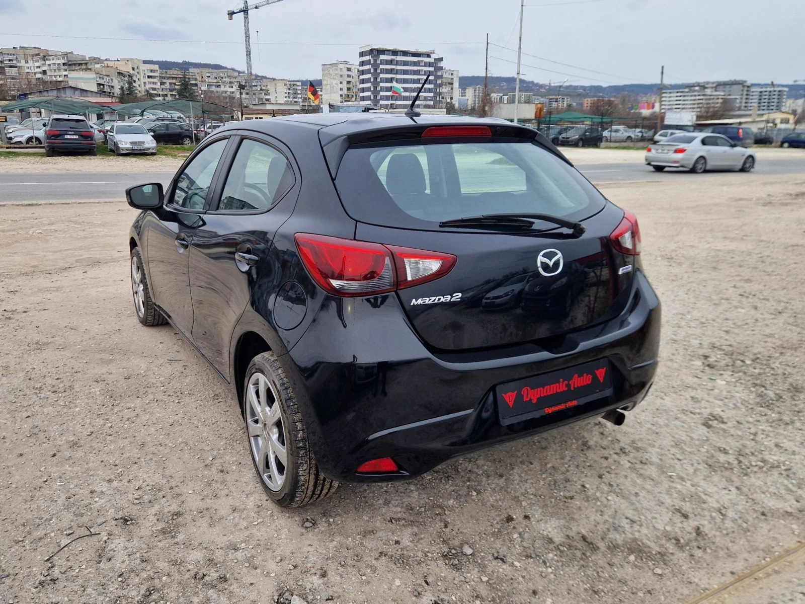 Mazda 2 Без забележки / Лизинг / Бартер , снимка 4 - Автомобили и джипове - 53967073