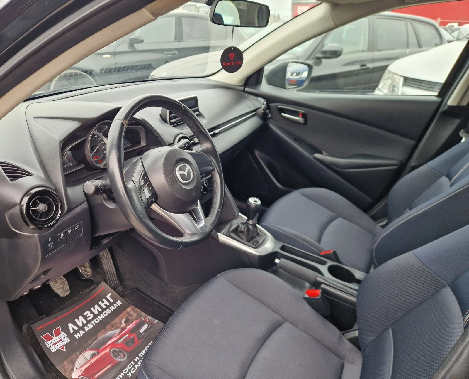 Mazda 2 Без забележки / Лизинг / Бартер , снимка 8 - Автомобили и джипове - 53967073