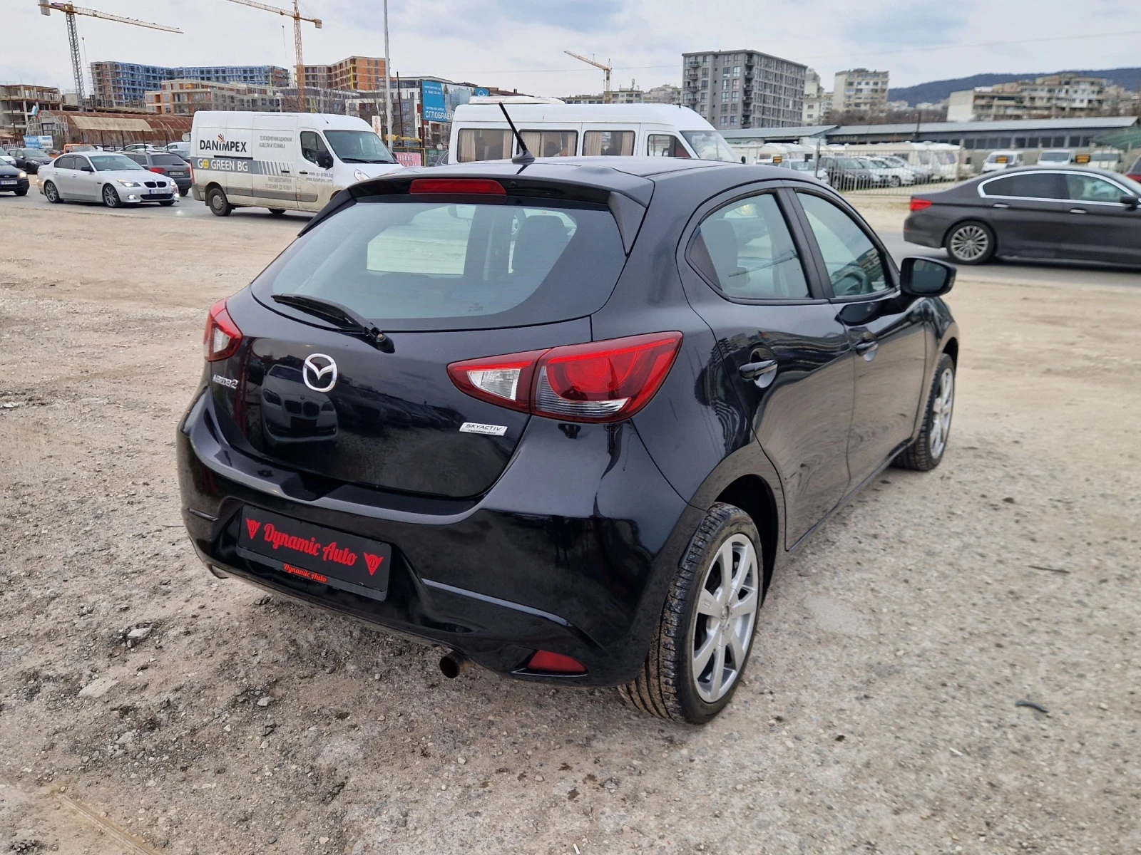 Mazda 2 Без забележки / Лизинг / Бартер , снимка 6 - Автомобили и джипове - 53967073
