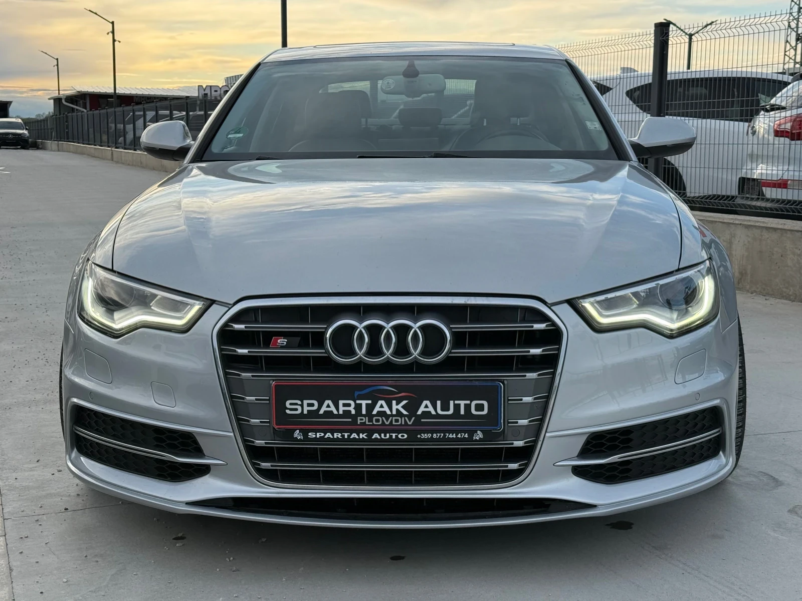 Audi A6 S6 Pack* 2015г* Топ Състояние* 174.000КМ* НОВ* , снимка 2 - Автомобили и джипове - 54083620