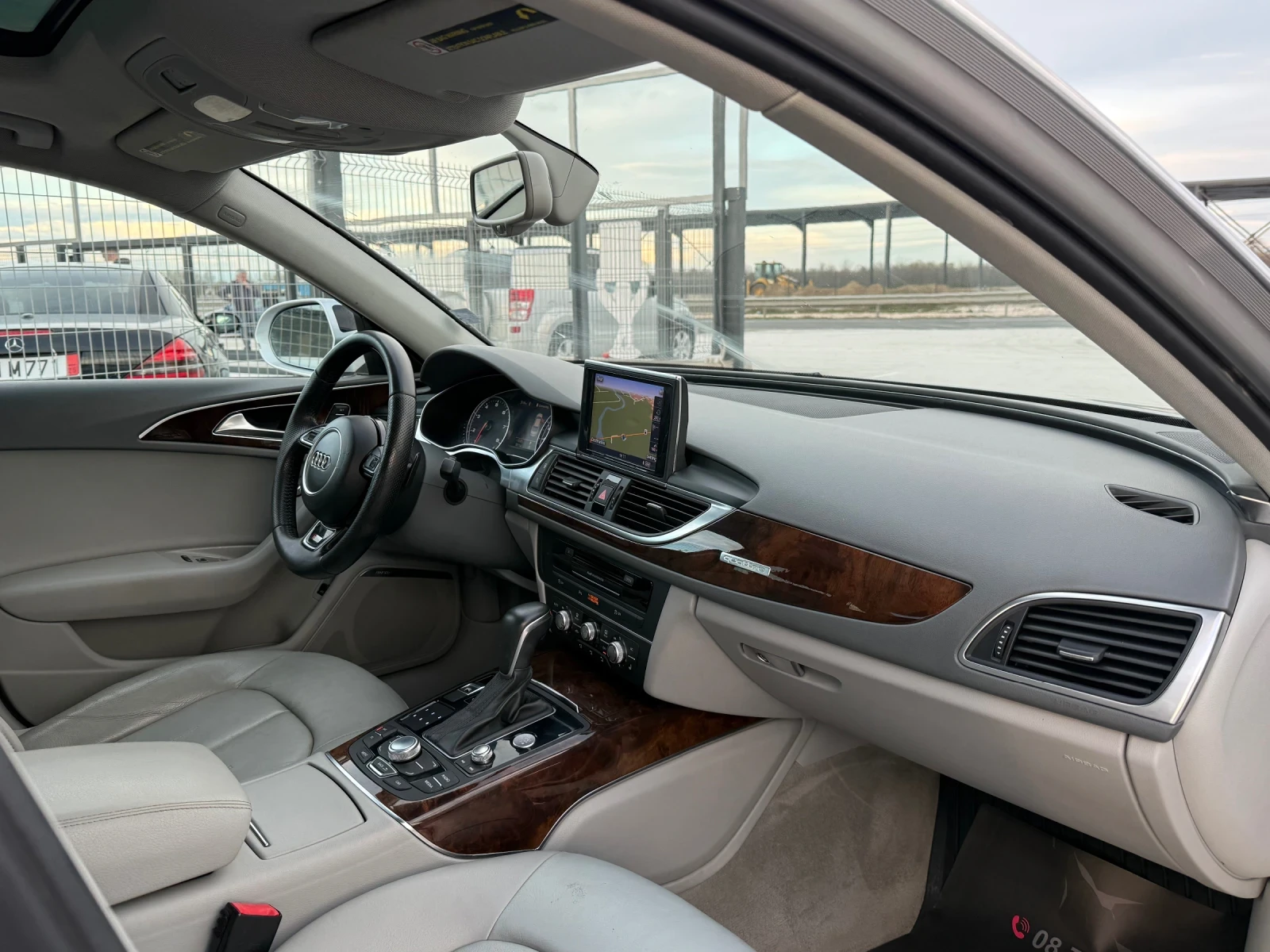 Audi A6 S6 Pack* 2015г* Топ Състояние* 174.000КМ* НОВ* , снимка 14 - Автомобили и джипове - 54083620