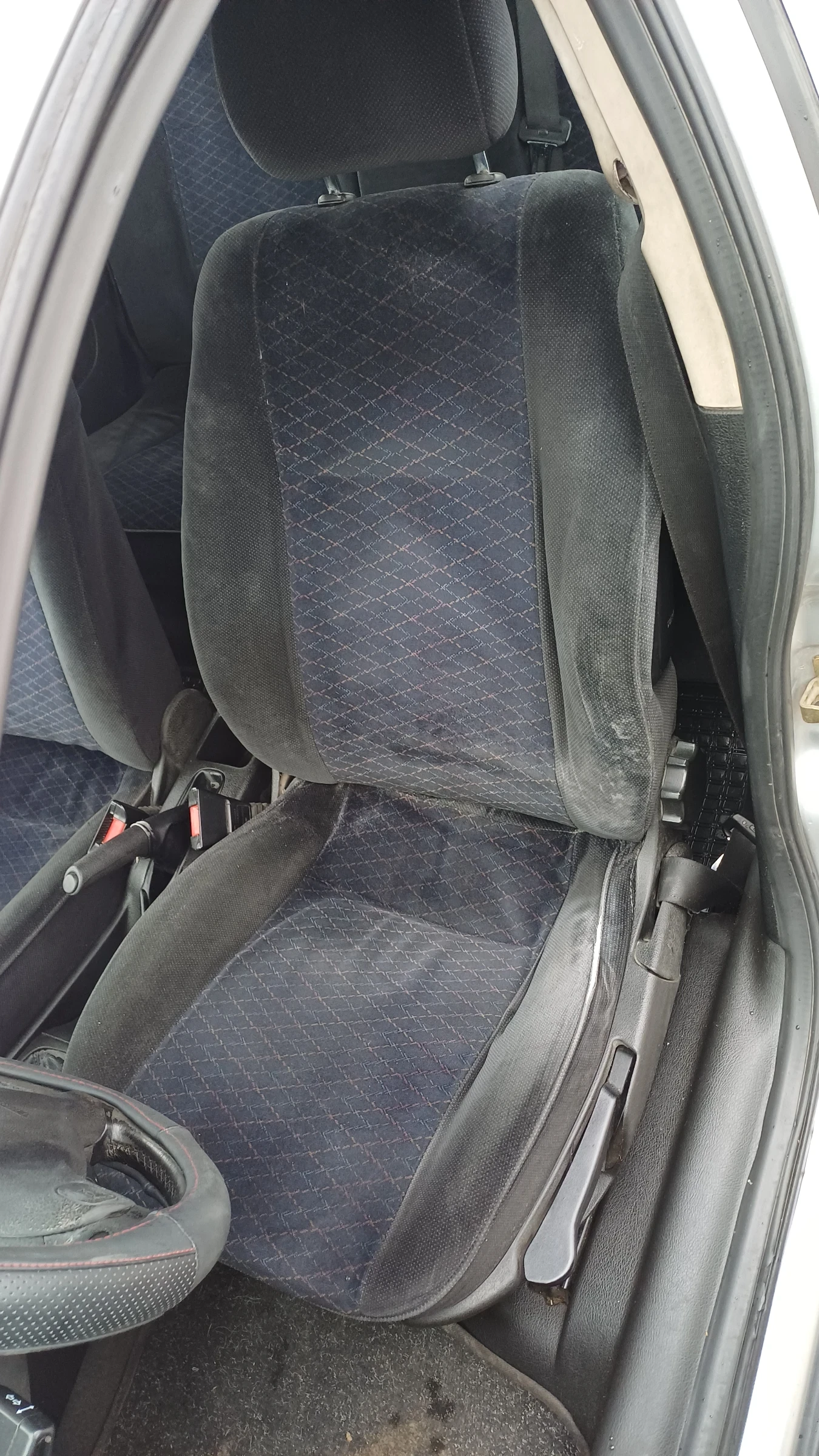 Opel Astra 1.8 ГАЗ, снимка 10 - Автомобили и джипове - 54363905