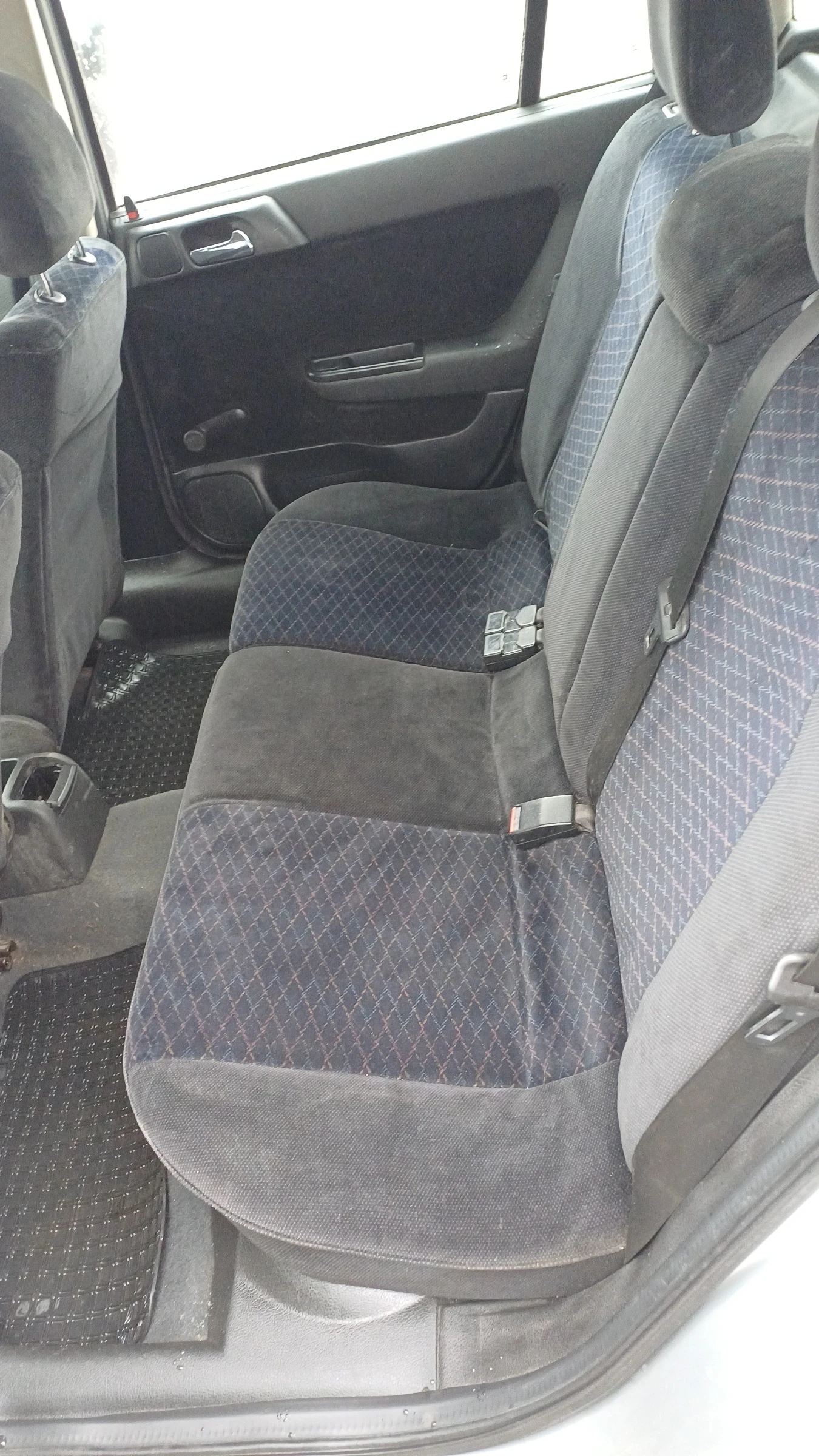 Opel Astra 1.8 ГАЗ, снимка 8 - Автомобили и джипове - 54363905