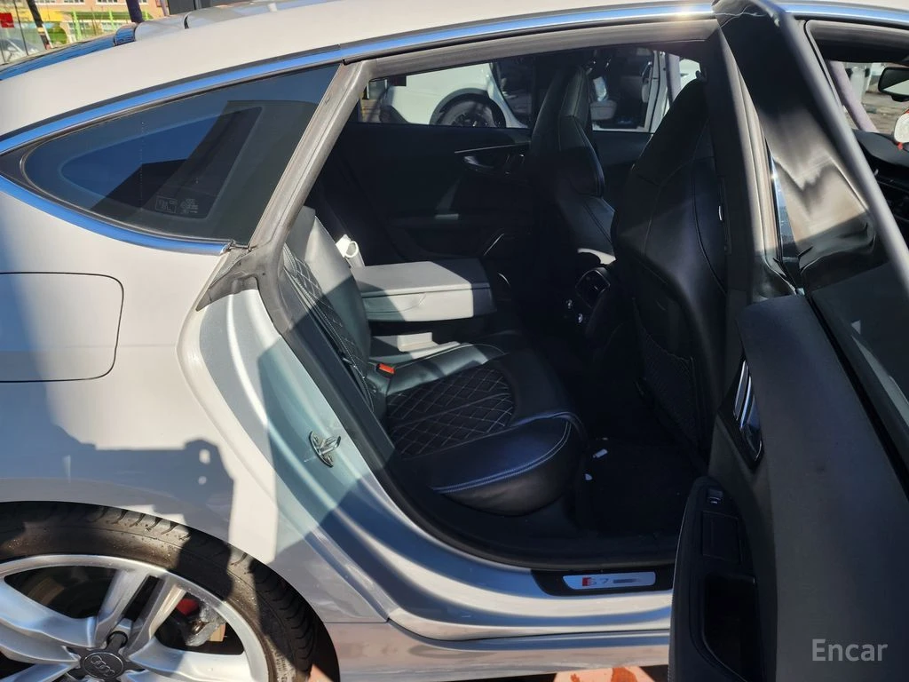 Audi S7 B&O* DISTRONIC* HEAD-UP* CARBON* 360 ������* ����� | Mobile.bg � ����������� 5