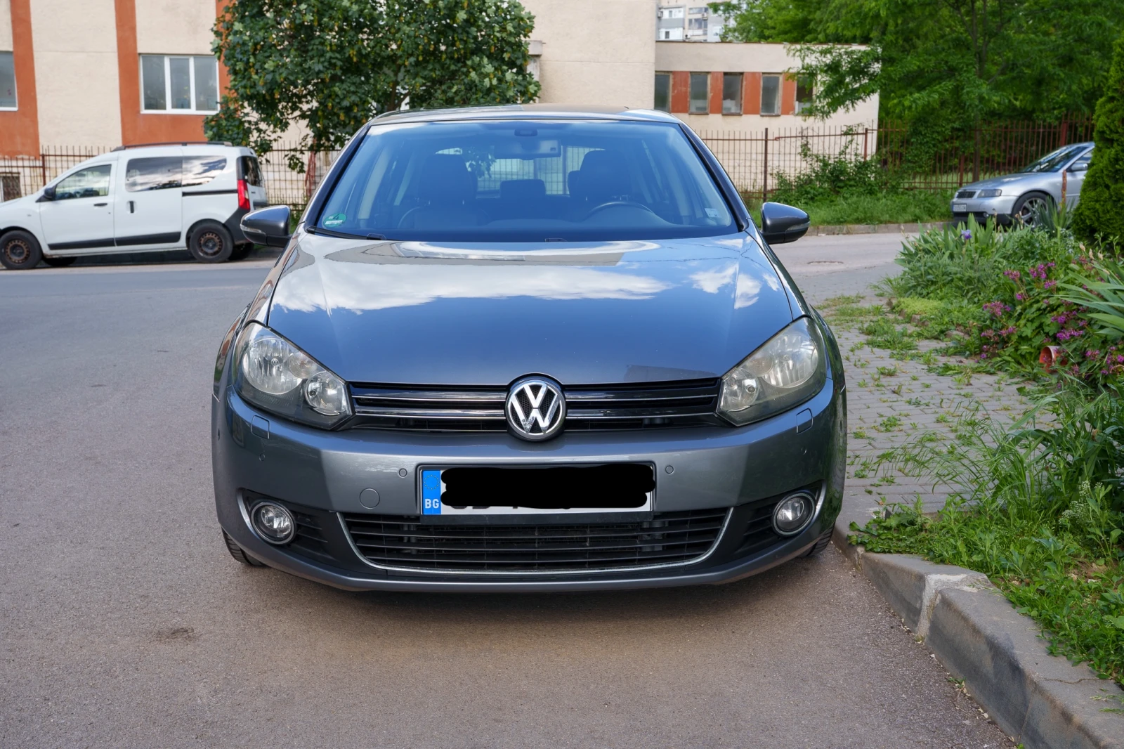 VW Golf Не