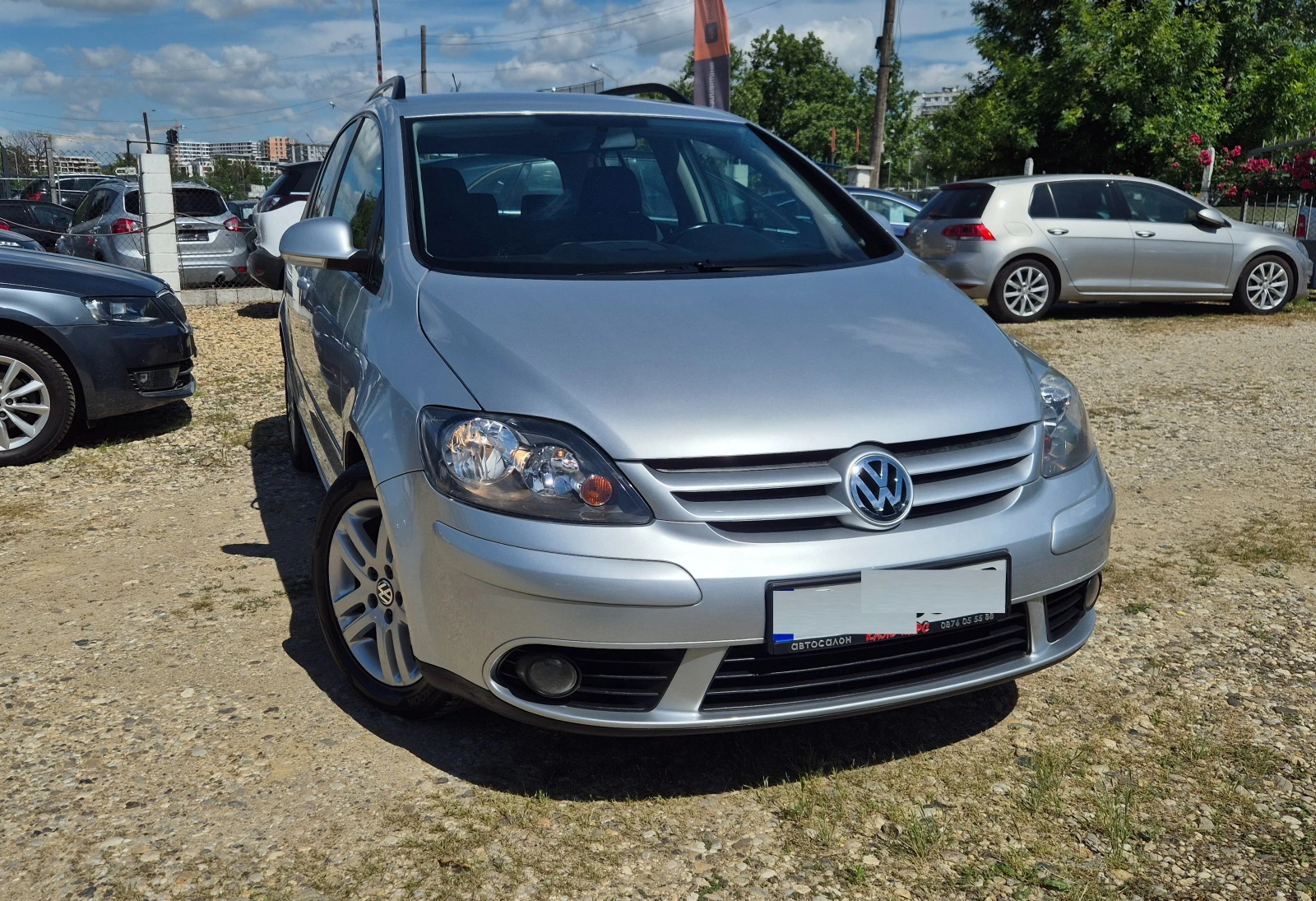 VW Golf Plus РЕАЛНИ КМ. !!!!!, снимка 2 - Автомобили и джипове - 54971061