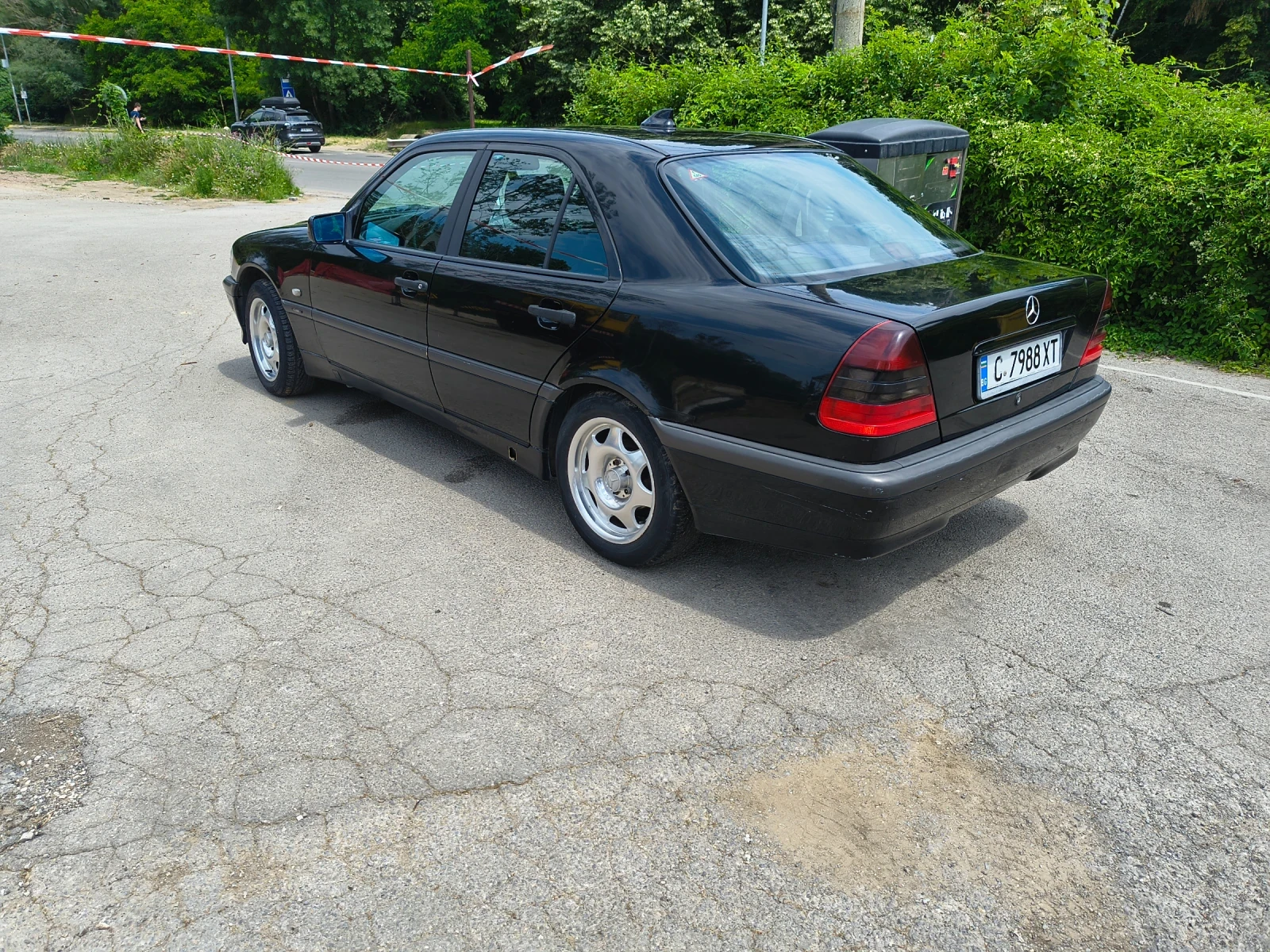 Mercedes-Benz C 180, снимка 3 - Автомобили и джипове - 55012242
