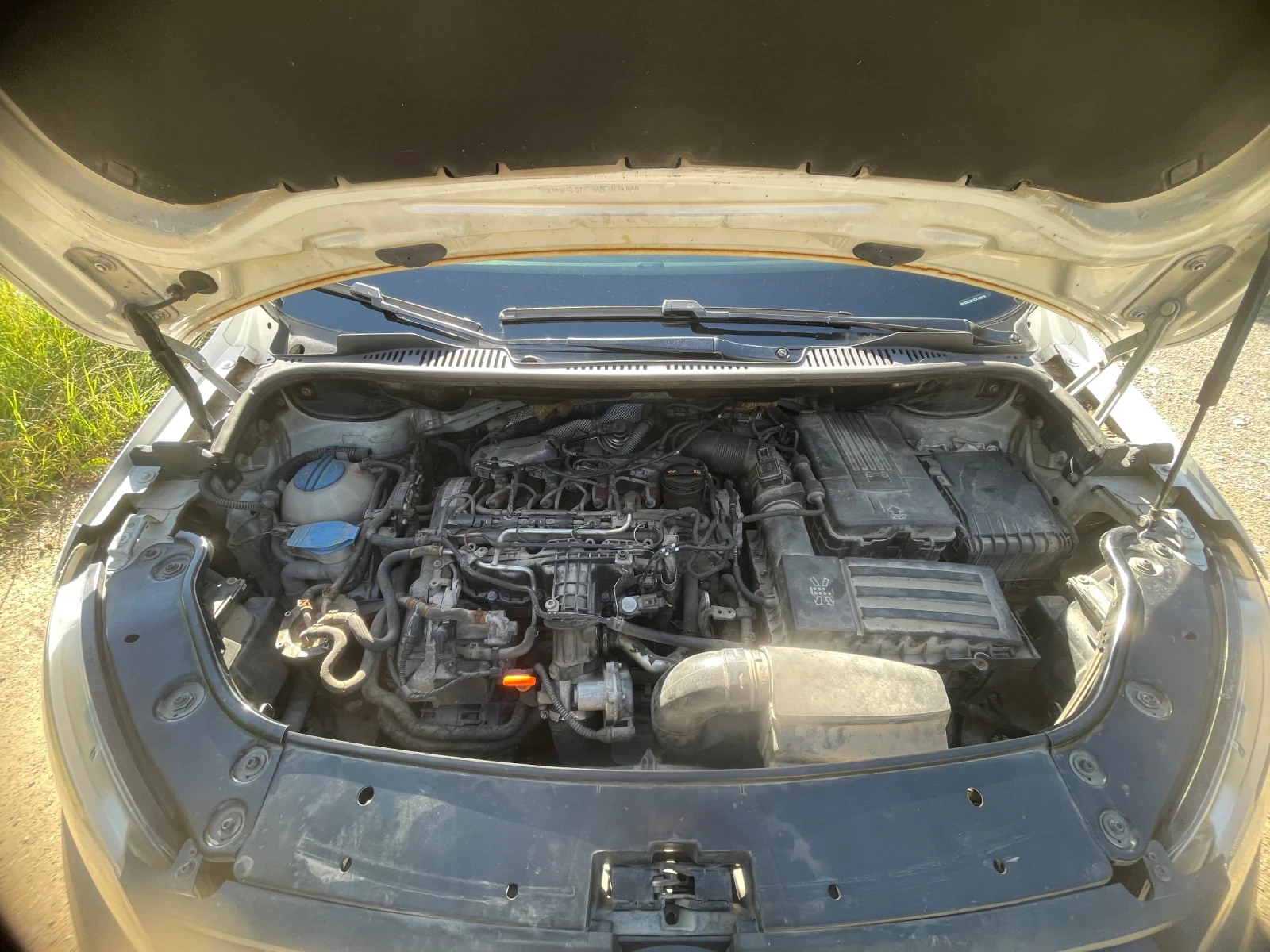 VW Caddy, снимка 8 - Автомобили и джипове - 55156540