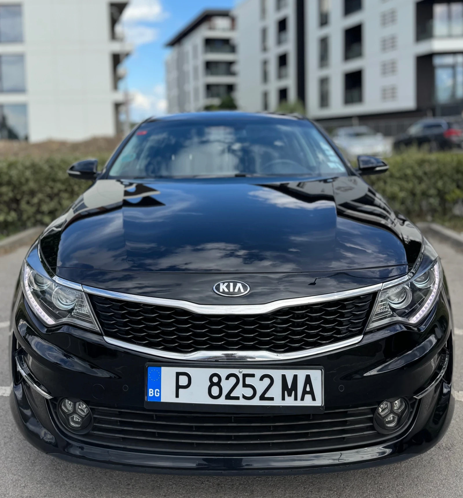 Kia Optima 1.7* Full Led, снимка 4 - Автомобили и джипове - 55291945