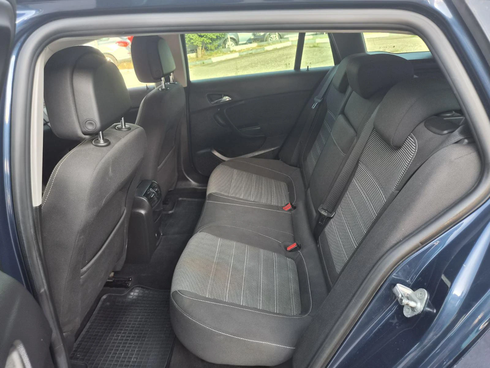 Opel Insignia 2.0 CDTI | Mobile.bg � ����������� 13