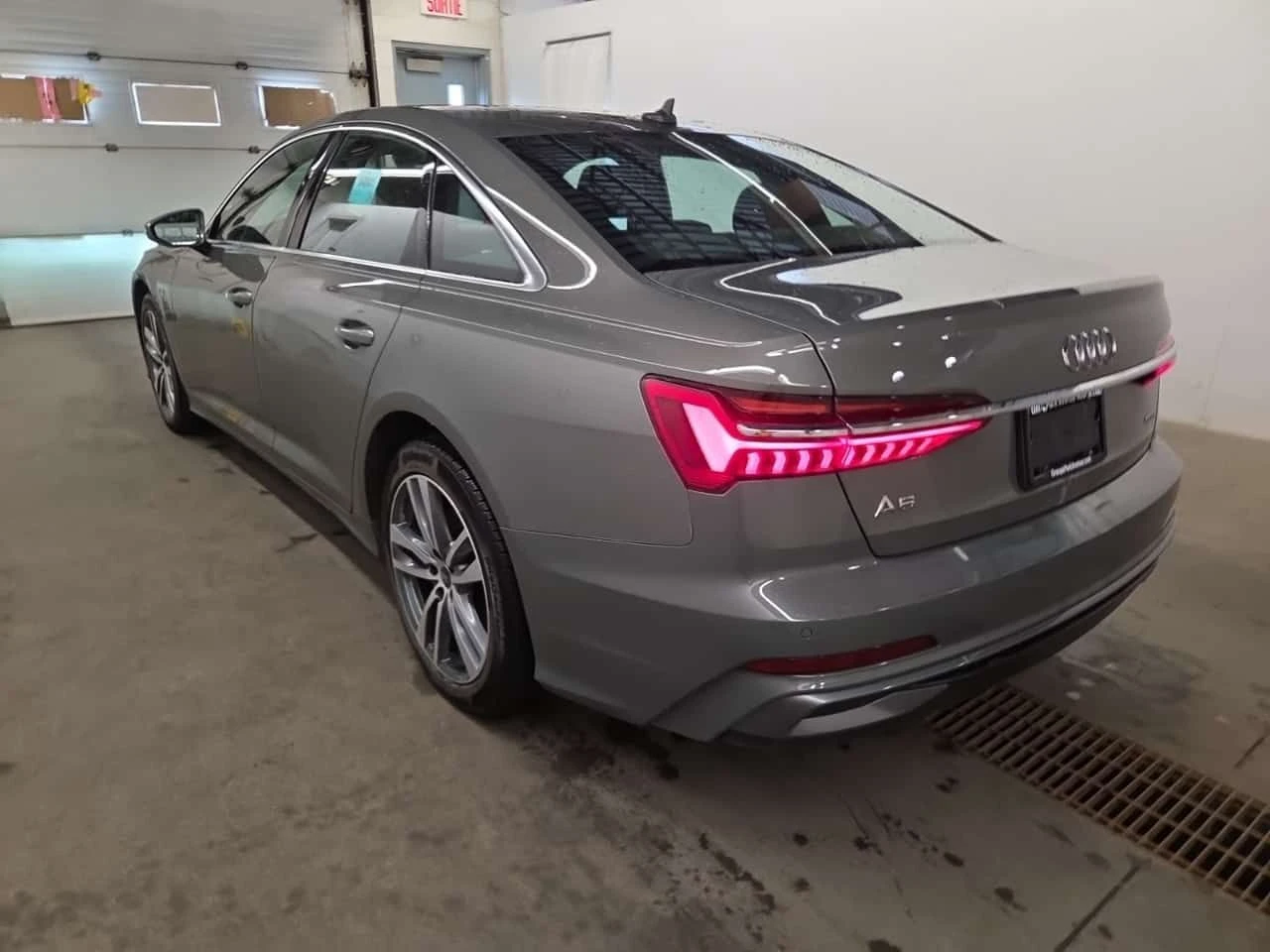Audi A6 55TFSI * S-Line * PROGRESSIV * CARFAX * , снимка 6 - Автомобили и джипове - 55434257