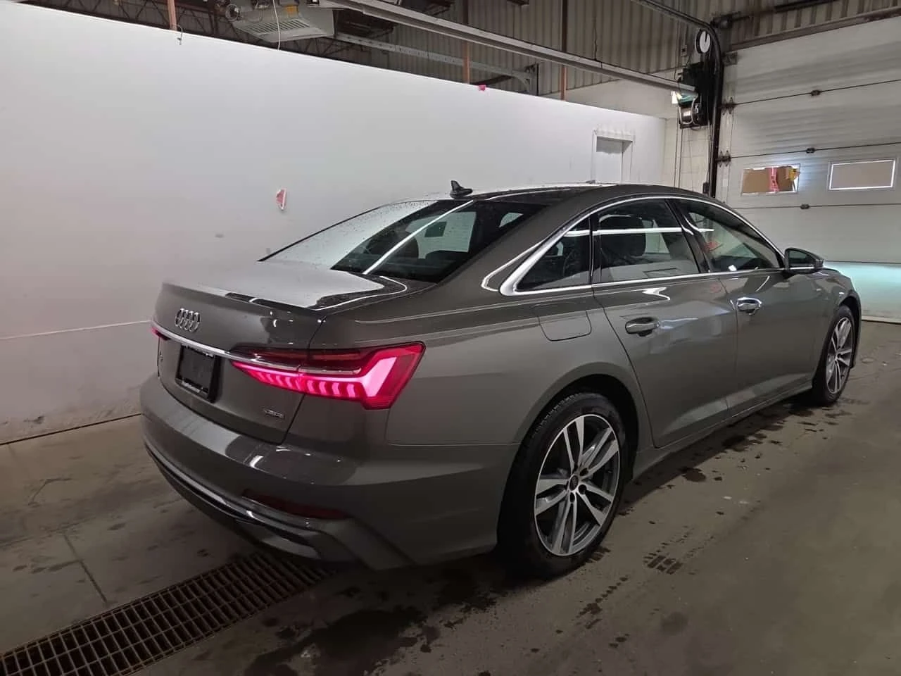 Audi A6 55TFSI * S-Line * PROGRESSIV * CARFAX * , снимка 4 - Автомобили и джипове - 55434257