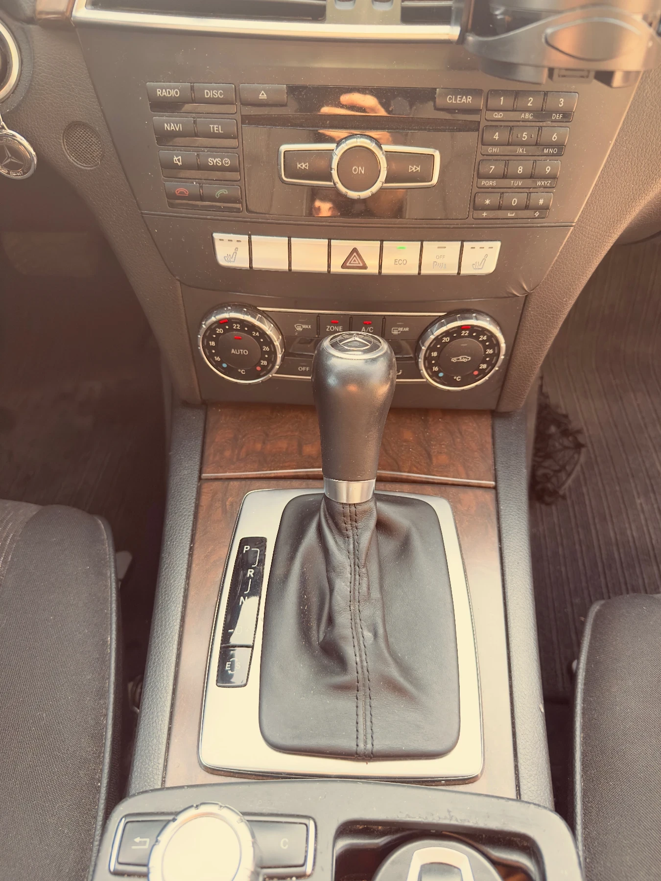Mercedes-Benz C 200, снимка 7 - Автомобили и джипове - 55605811