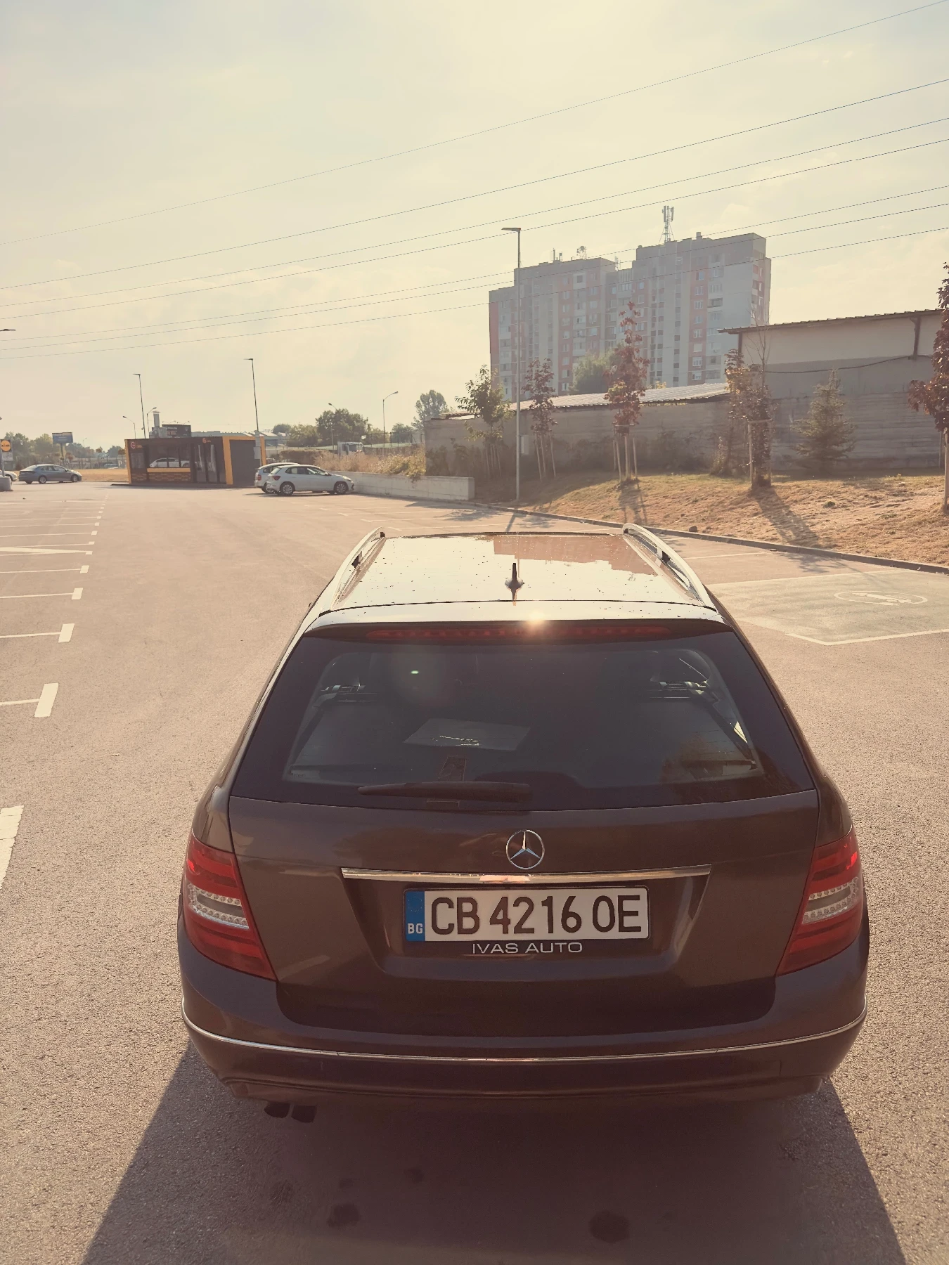Mercedes-Benz C 200, снимка 11 - Автомобили и джипове - 55605811