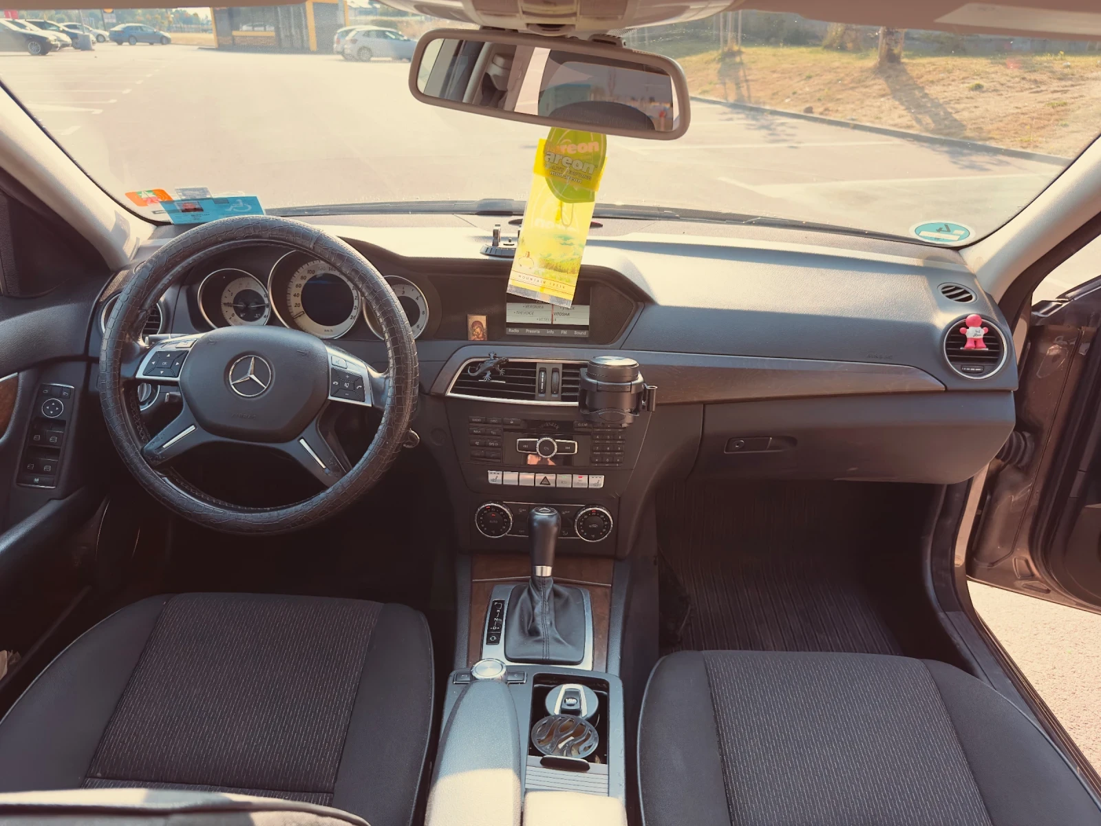 Mercedes-Benz C 200, снимка 6 - Автомобили и джипове - 55605811