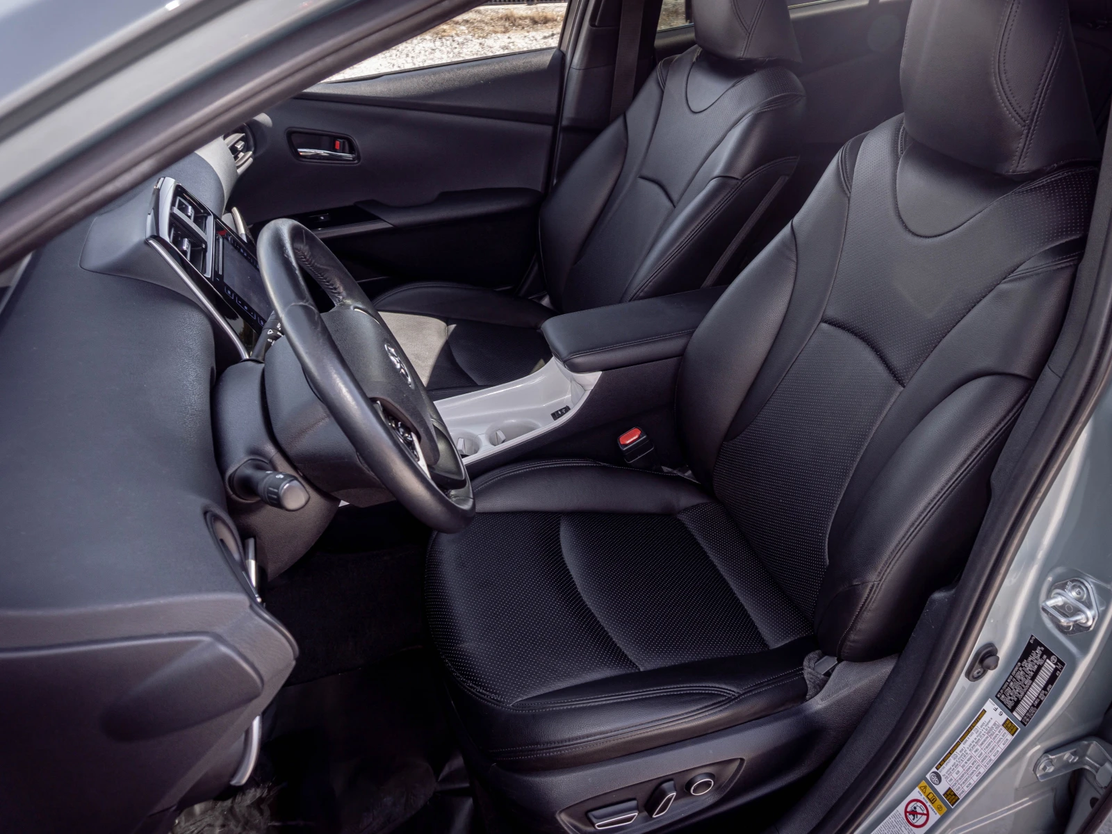 Toyota Prius 1.8 Hybrid ТОП! С ГАРАНЦИЯ! , снимка 13 - Автомобили и джипове - 55739796