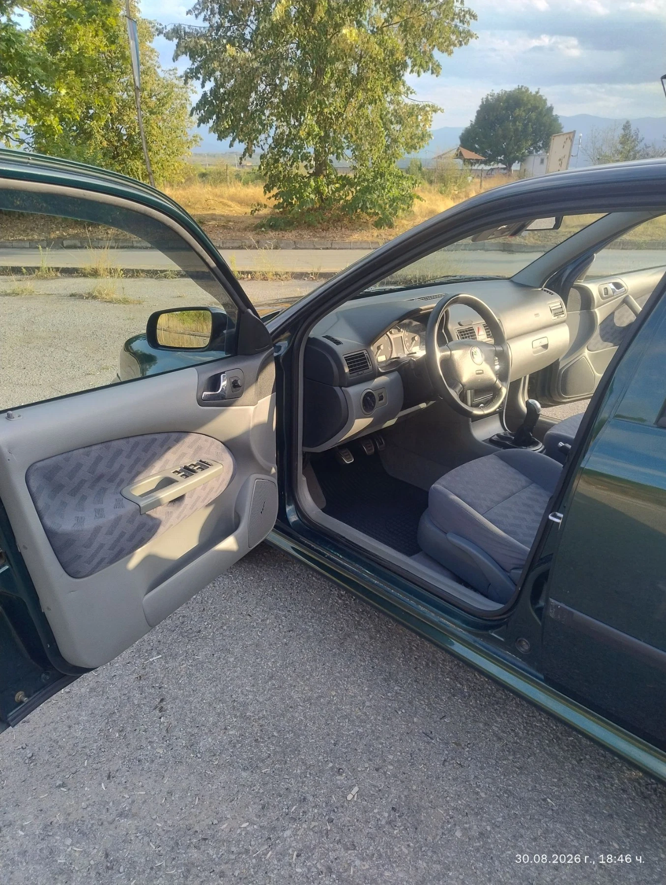 Skoda Octavia, снимка 12 - Автомобили и джипове - 55943504