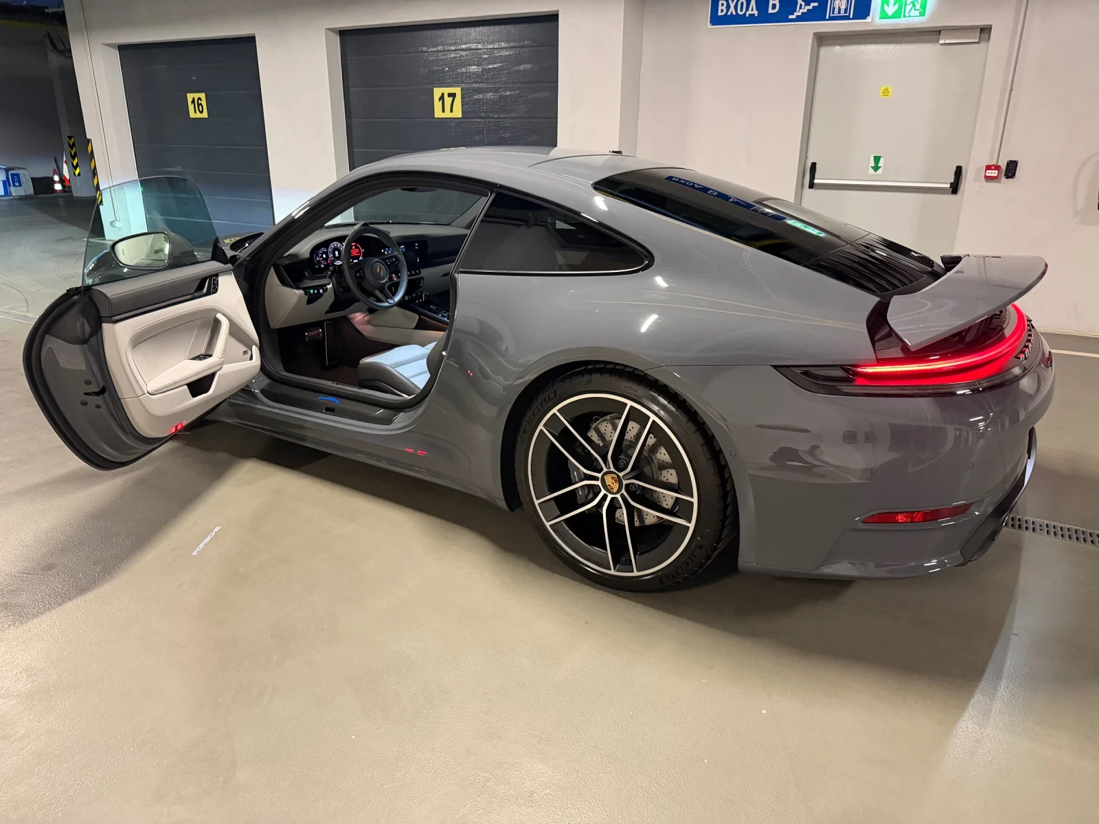 Porsche 911 Carrara , снимка 8 - Автомобили и джипове - 56129168